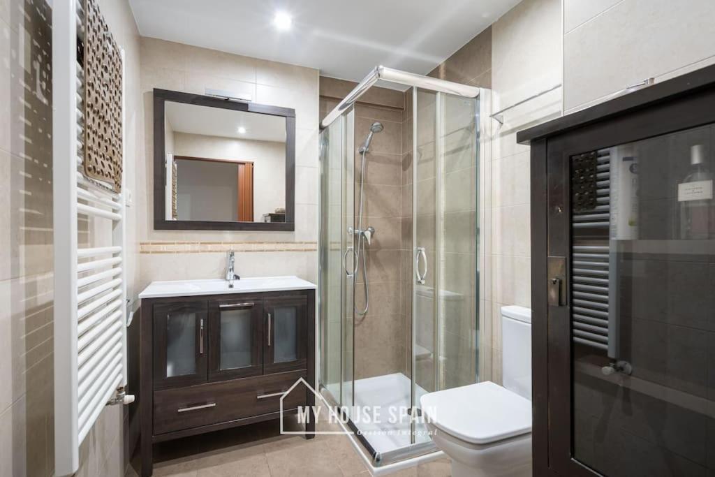 Myhousespain - Piso Centrico Junto A La Playa Gijon Exterior photo